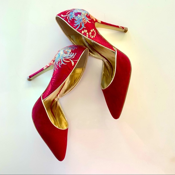 Aldo Shoes - ALDO Red Faux Suede Floral Brocade Heels Pumps